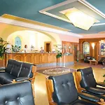 Hotell Park Jolanda San Zeno di Montagna