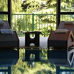 Park Jolanda Hotell 3*