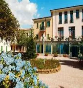 Park Jolanda Hotel
