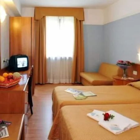 Park Jolanda 3* San Zeno di Montagna