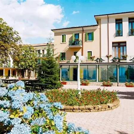 Park Jolanda 3*