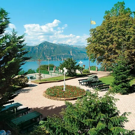 Park Jolanda 3* San Zeno di Montagna