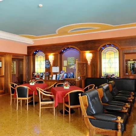 Park Jolanda Hotel