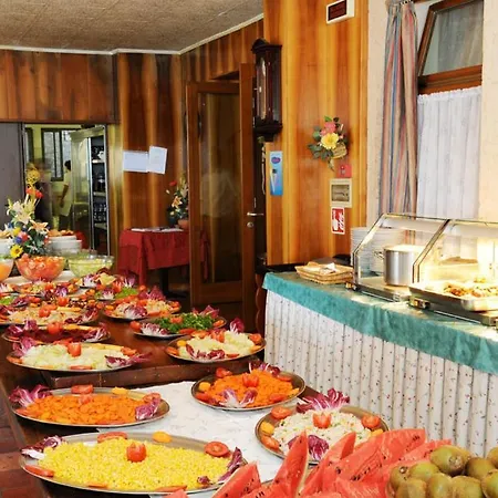 Hotel Park Jolanda 3*