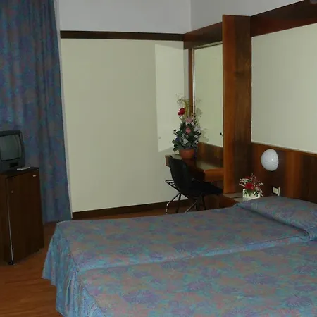 Park Jolanda Hotel