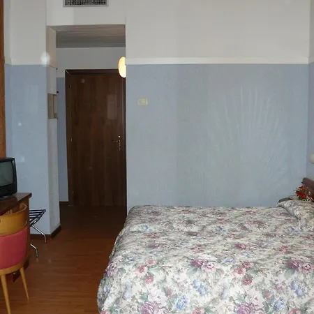 Park Jolanda Hotel