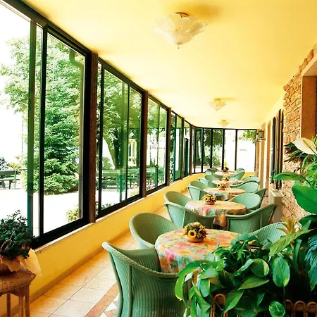 Hotel Park Jolanda