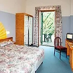 Park Jolanda Hotel