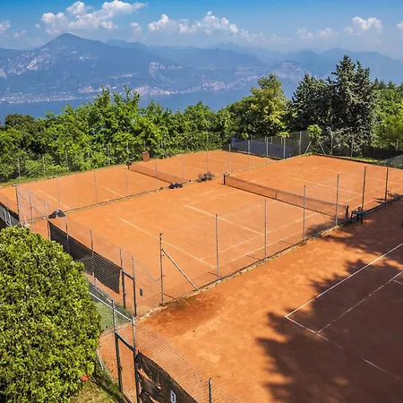 Park Jolanda Hotel San Zeno di Montagna