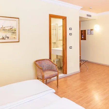 Hotel Park Jolanda 3*
